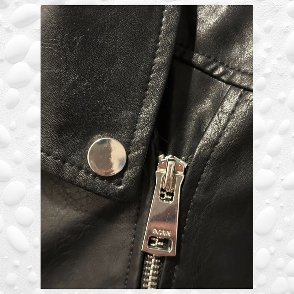 Edgy Black Faux Leather Moto Jacket - Butter Soft Size L - Picture 11 of 13